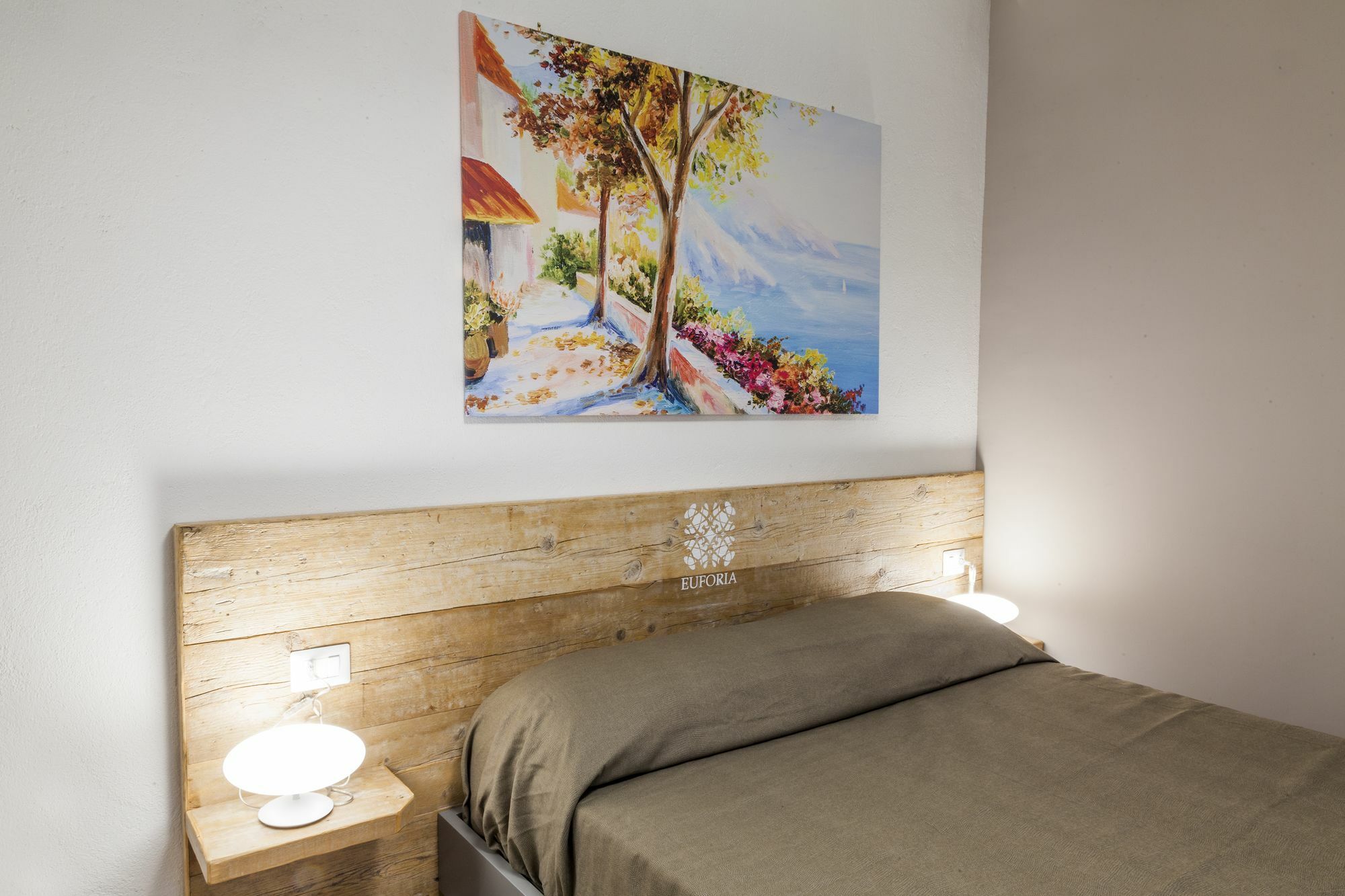 Euforia - Tre Sedi - Three Locations Bed & Breakfast 2*