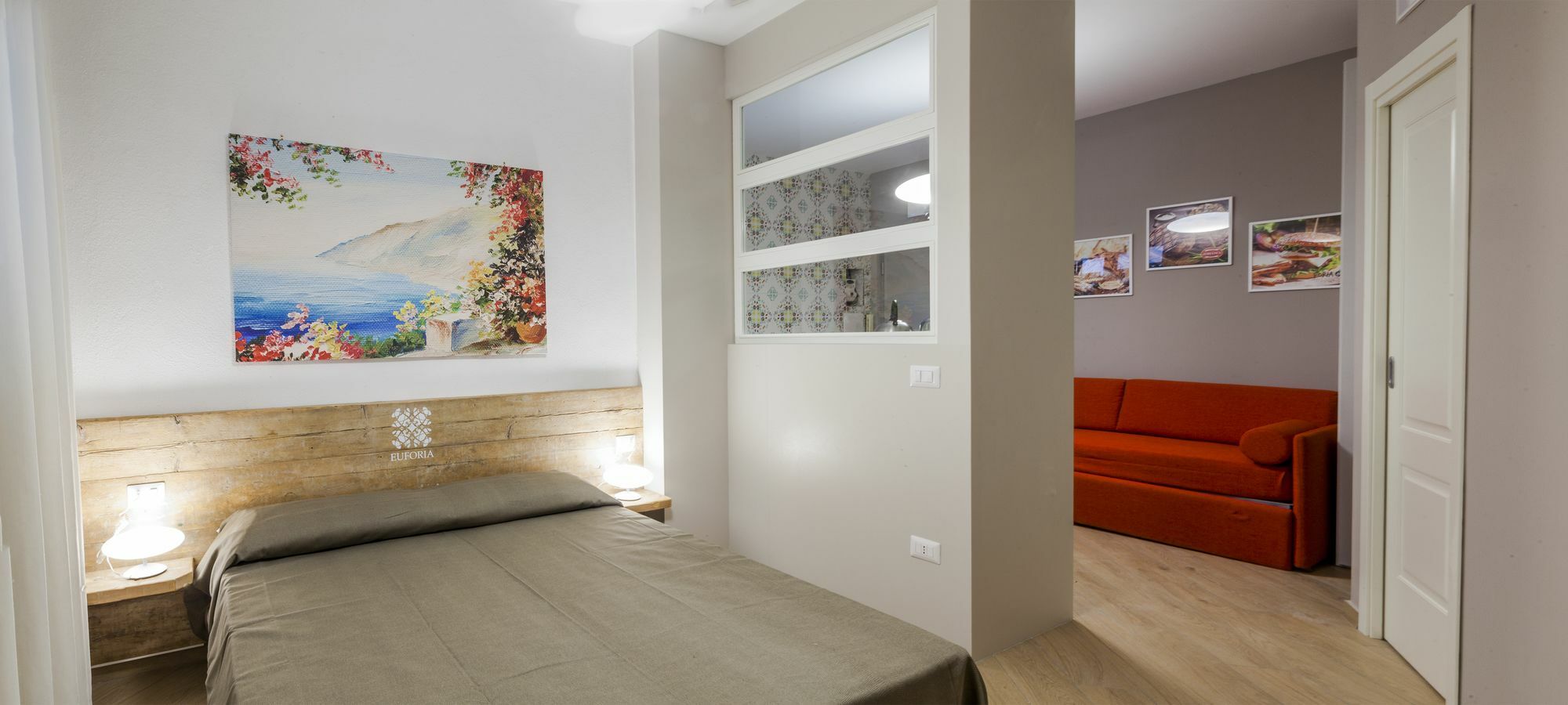 Euforia - Tre Sedi - Three Locations 2* Napoli