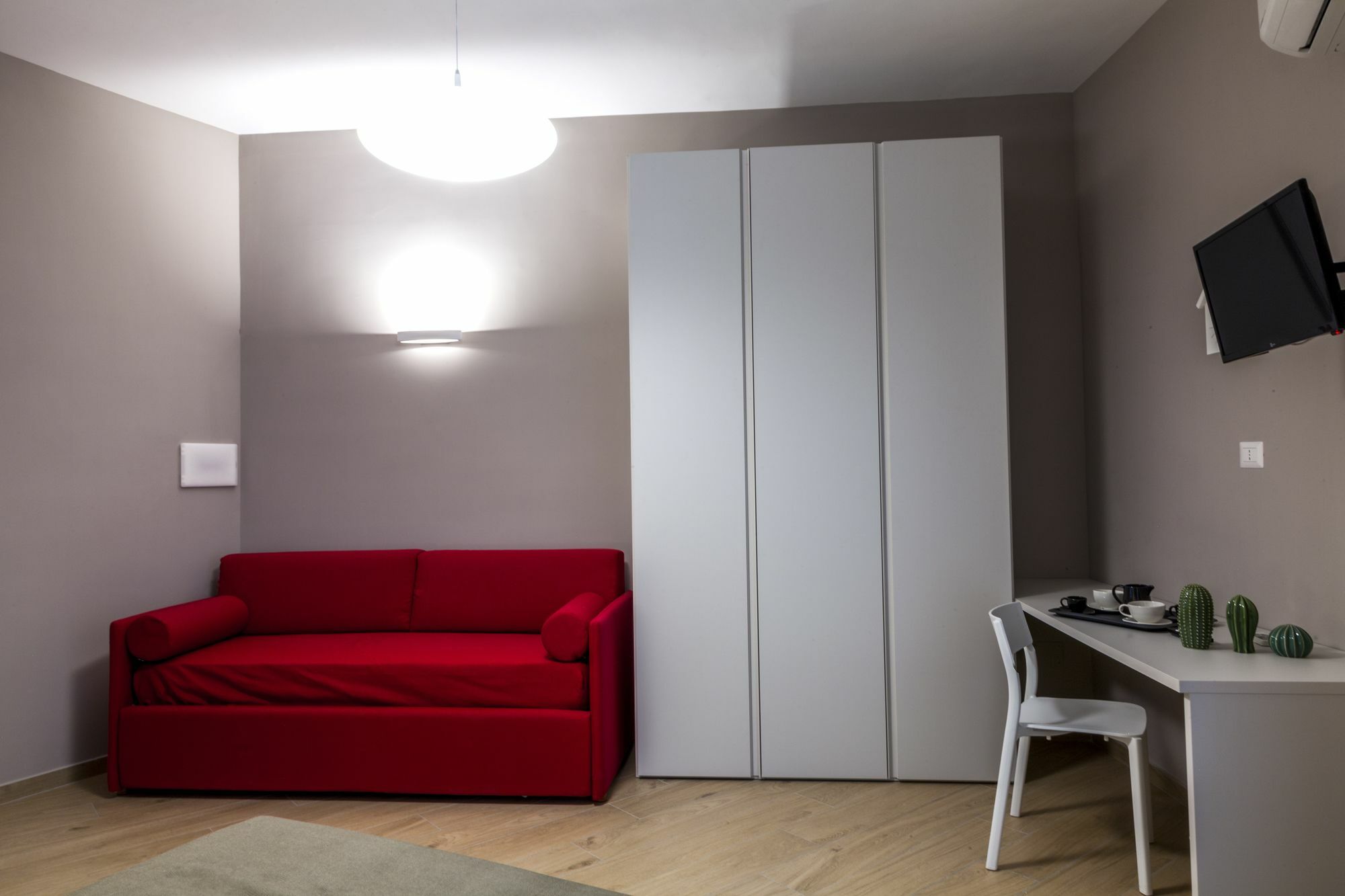 Euforia - Tre Sedi - Three Locations Napoli