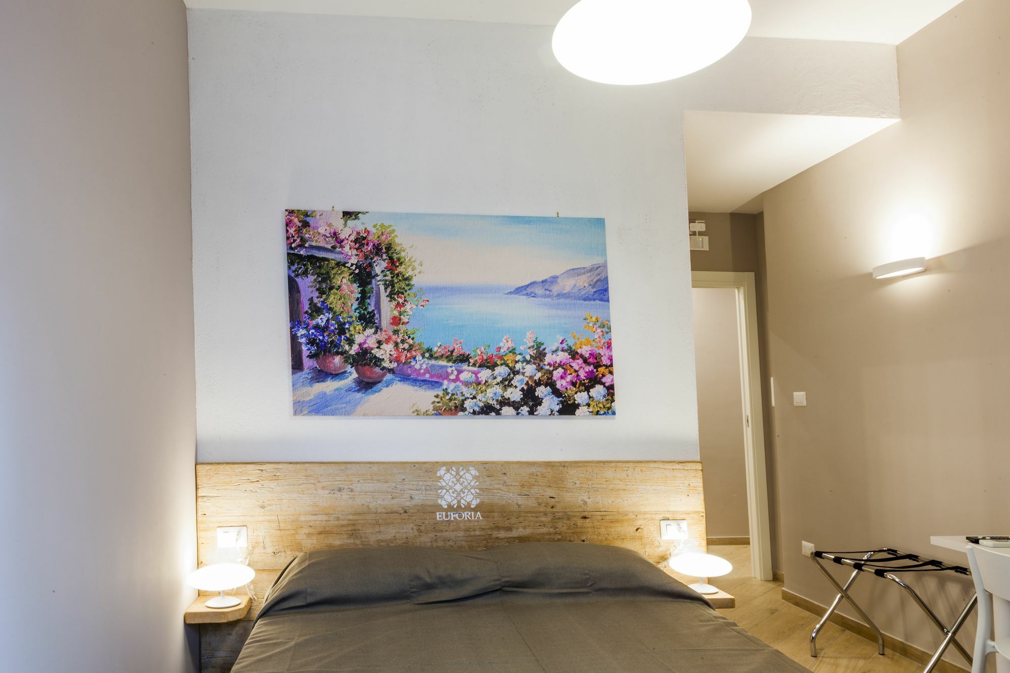 Bed & Breakfast Euforia - Tre Sedi - Three Locations 2*